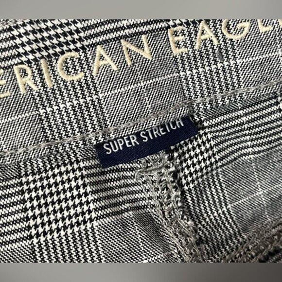American Eagle Super Stretch Plaid Mini Skirt US 14 Long - Picture 9 of 12
